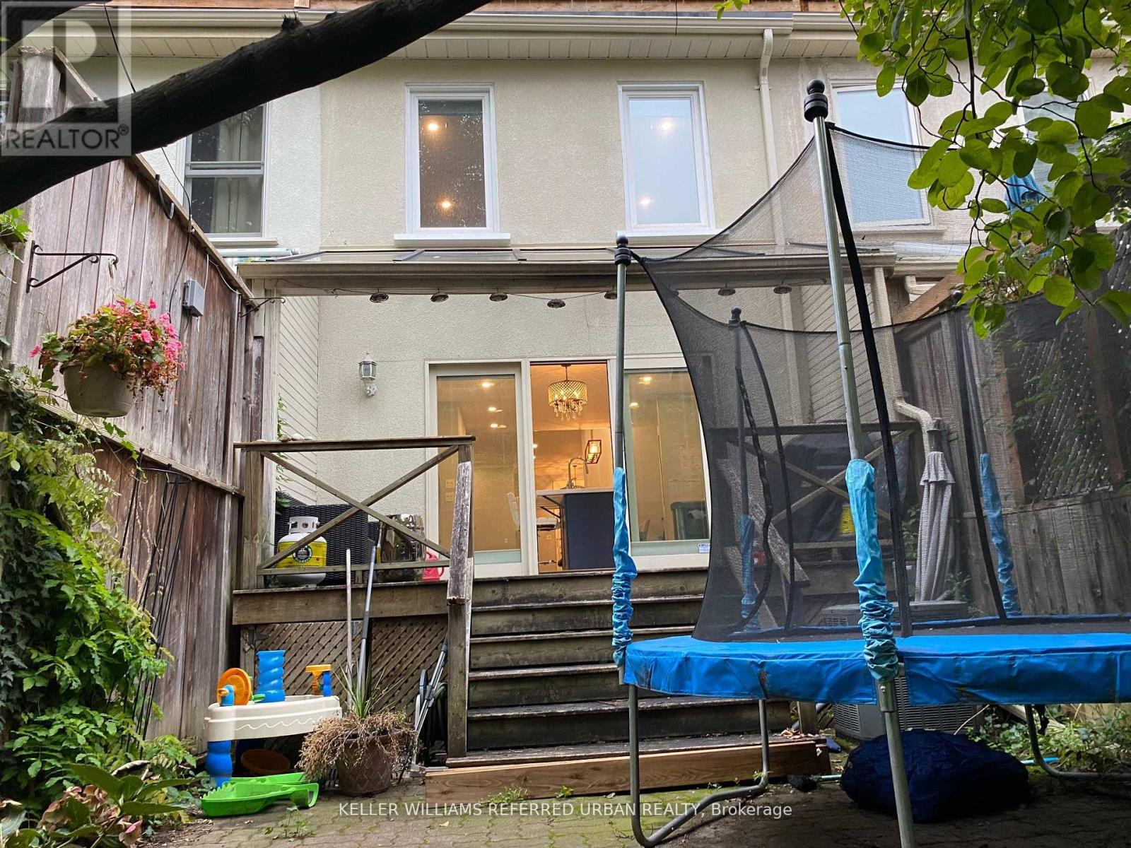 89a Gloucester Street, Toronto, Ontario  M4Y 1M2 - Photo 9 - C12693534