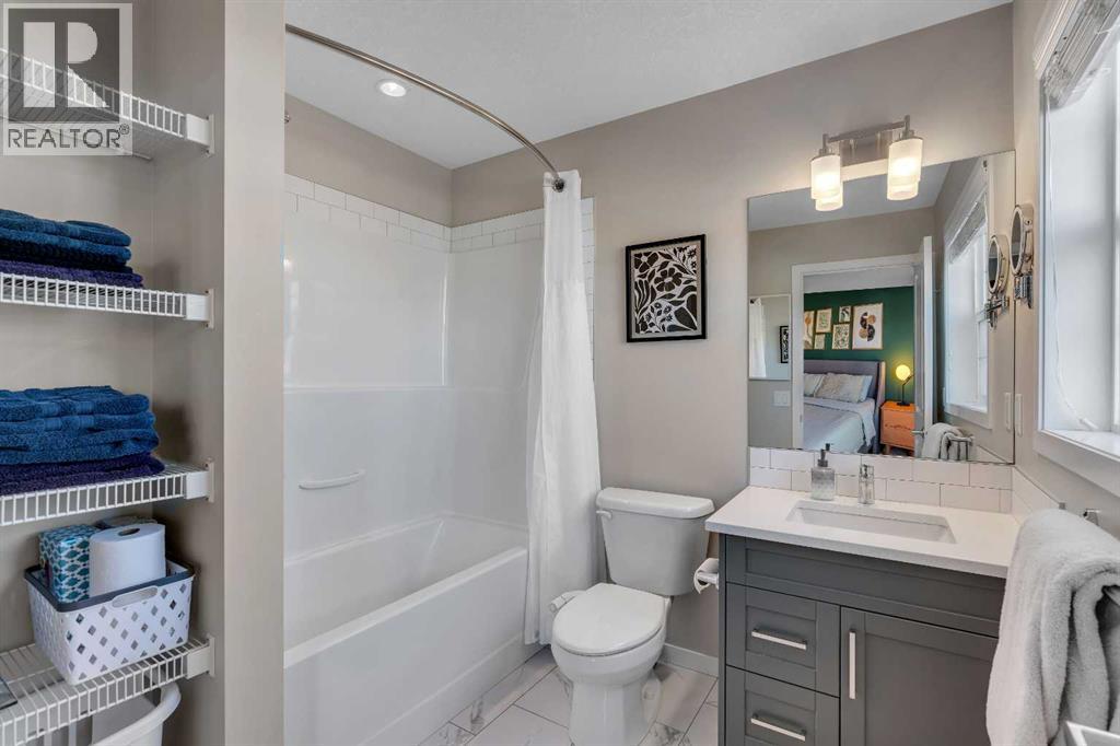 84 Masters Heights Se, Calgary, Alberta  T3M 2M7 - Photo 19 - A2278807