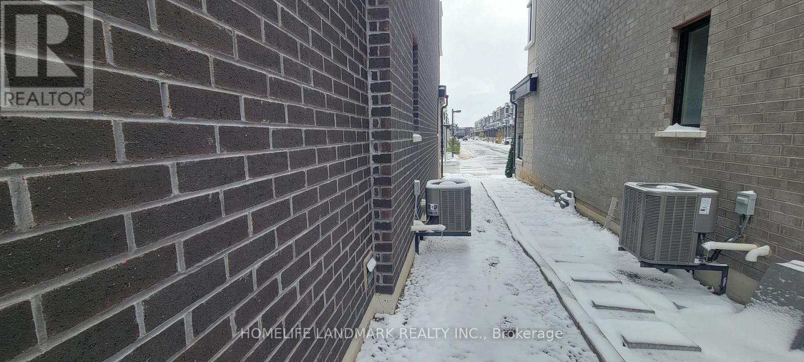 2514 Castlegate Crossing, Pickering, Ontario  L1X 0H6 - Photo 25 - E12693516