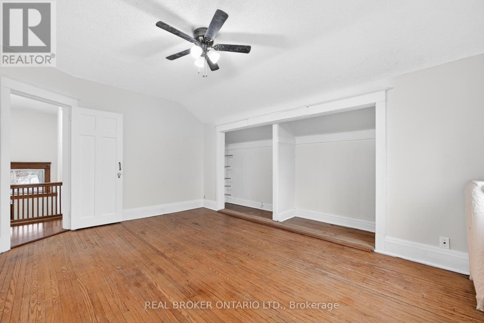 2585 Lakeshore Boulevard W, Toronto, Ontario  M8V 1G3 - Photo 24 - W12691506