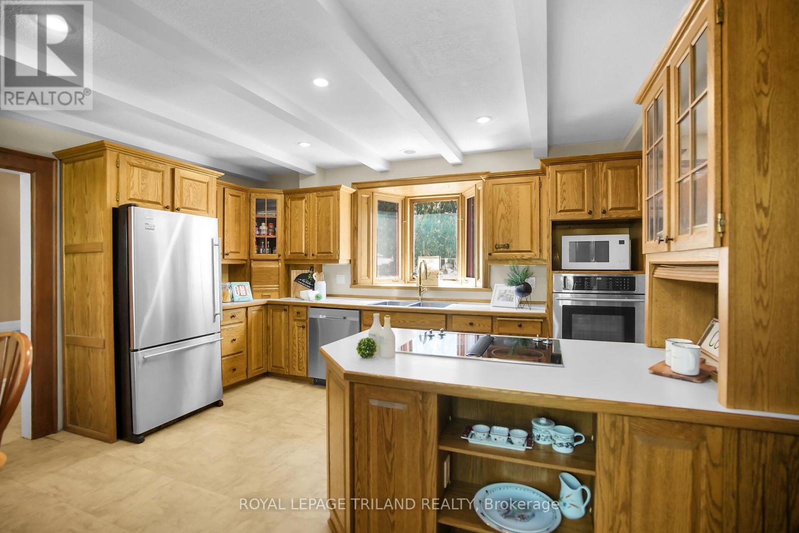 825 Riverside Drive, London North, Ontario  N6H 2S8 - Photo 11 - X12133724