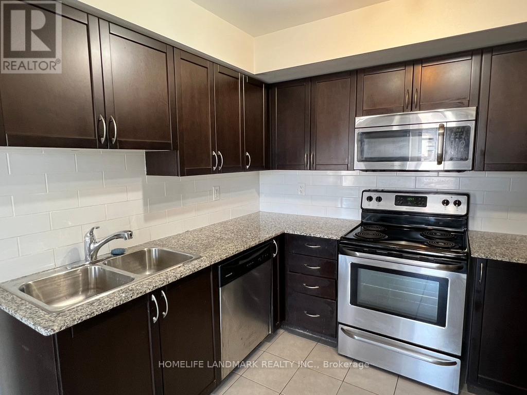 521 - 812 Lansdowne Avenue, Toronto, Ontario  M6H 4K5 - Photo 11 - W12693504