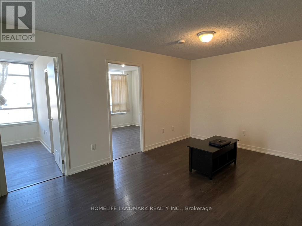 521 - 812 Lansdowne Avenue, Toronto, Ontario  M6H 4K5 - Photo 5 - W12693504