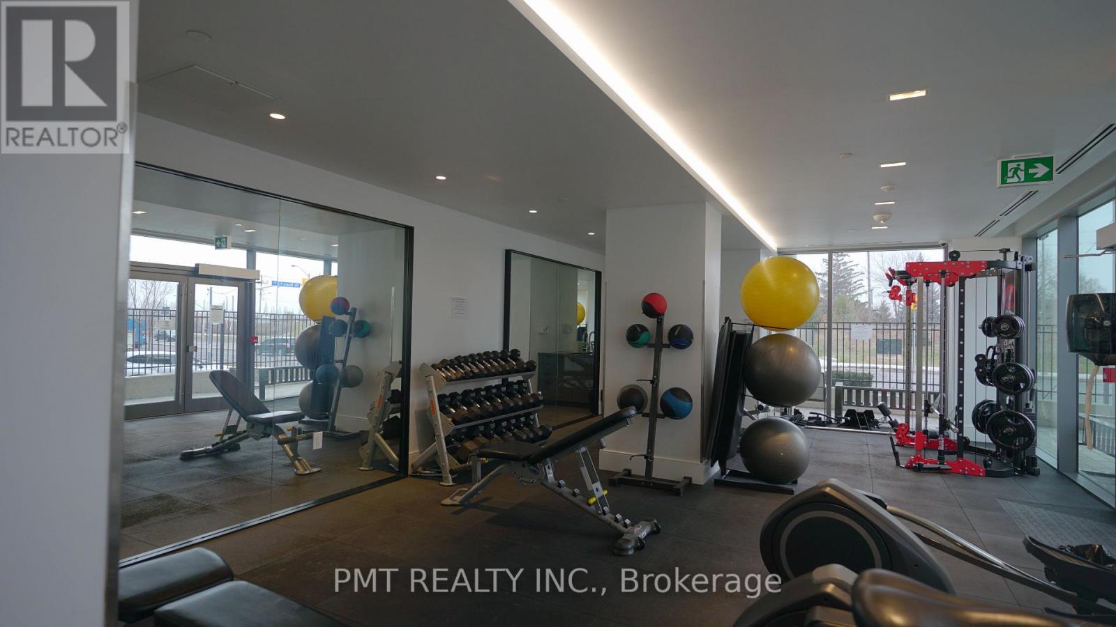 1205 - 10 De Boers Drive, Toronto, Ontario  M3J 0H1 - Photo 22 - W12693506