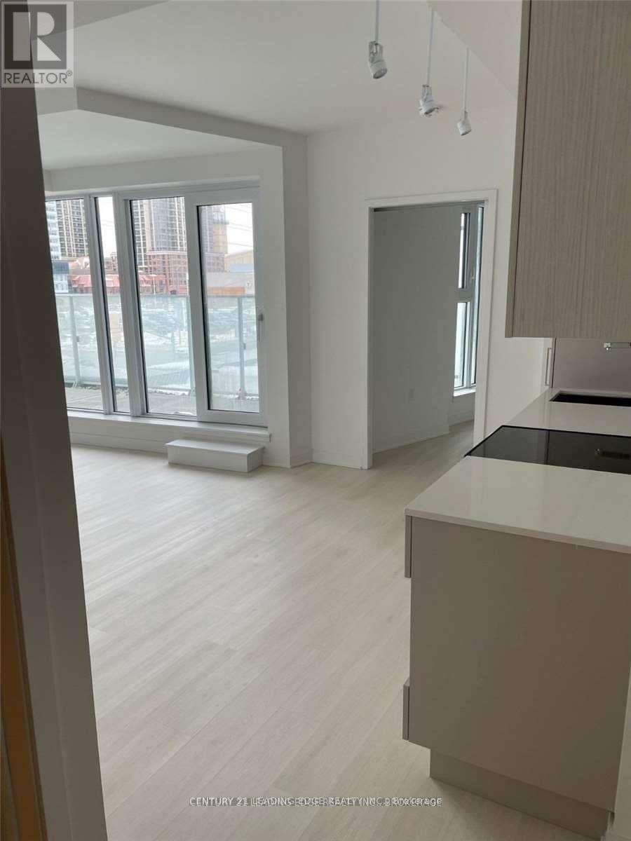 214 - 3900 Confederation Parkway, Mississauga, Ontario  L5B 0M3 - Photo 4 - W12693520