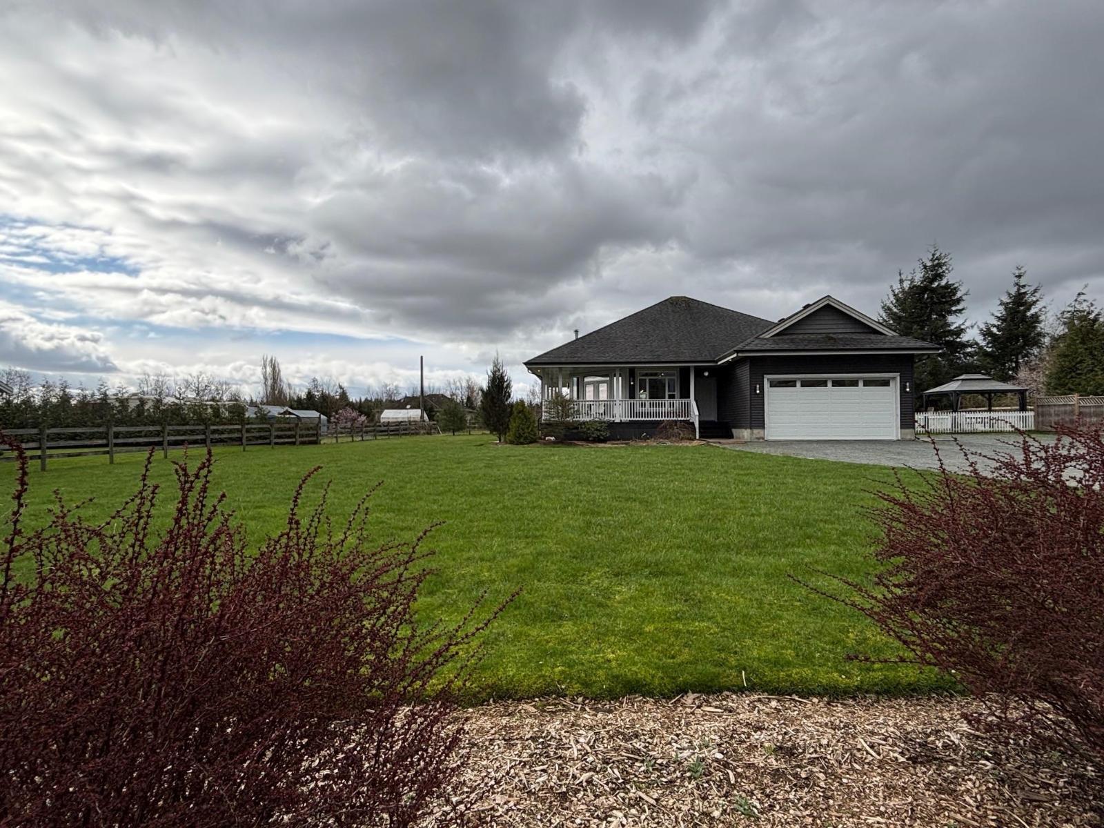 23436 44 Avenue, Langley, British Columbia  V2Z 2V2 - Photo 8 - C8075086