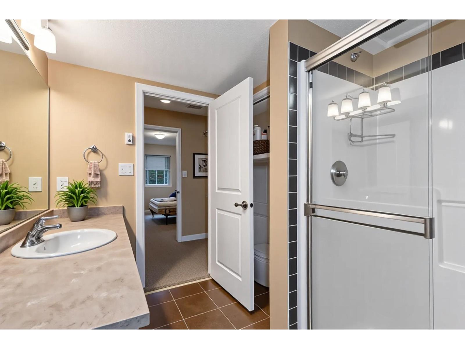 104 2038 Sandalwood Crescent, Abbotsford, British Columbia  V2S 3H6 - Photo 9 - R3076515