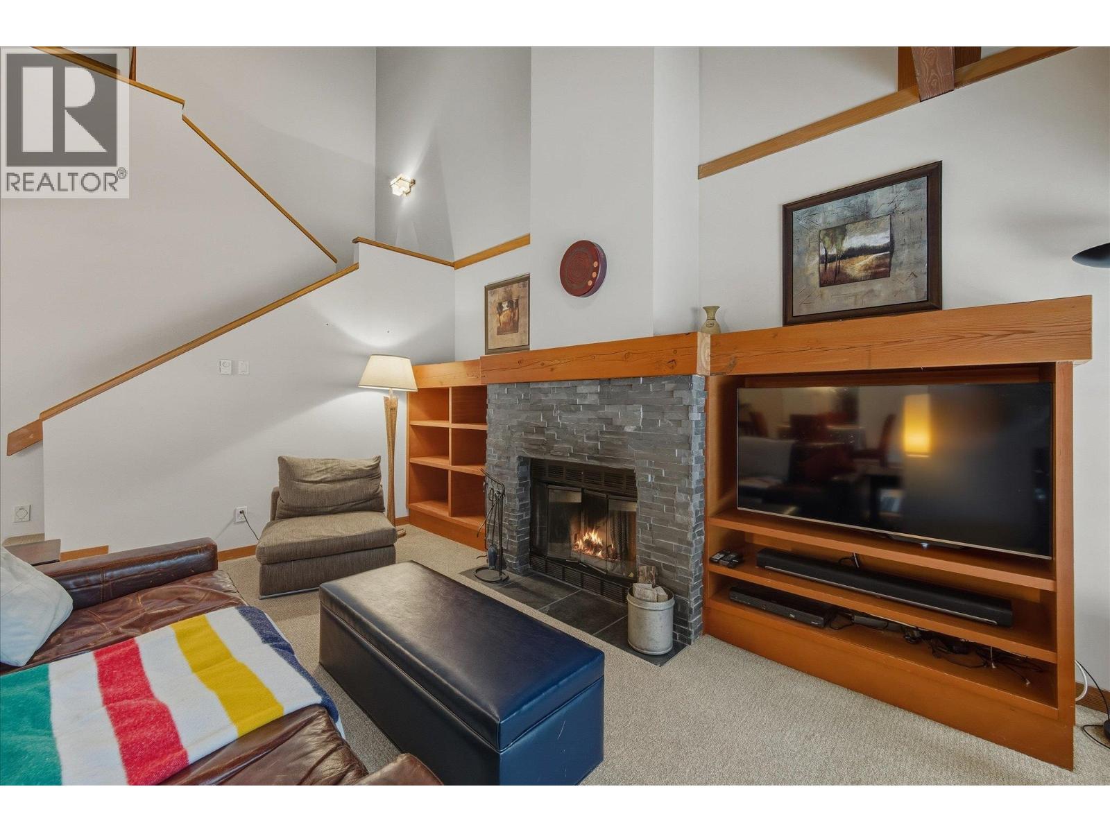 4603 Montebello Place, Whistler, British Columbia V8E 0Z4 - Photo 5 - R3078977