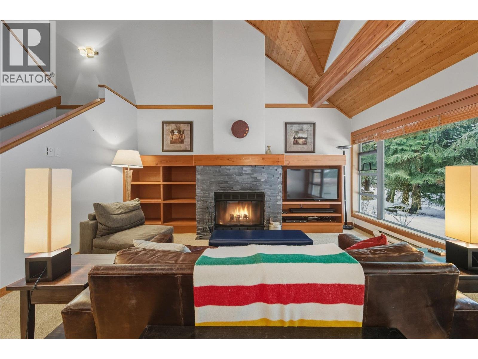 4603 Montebello Place, Whistler, British Columbia V8E 0Z4 - Photo 4 - R3078977