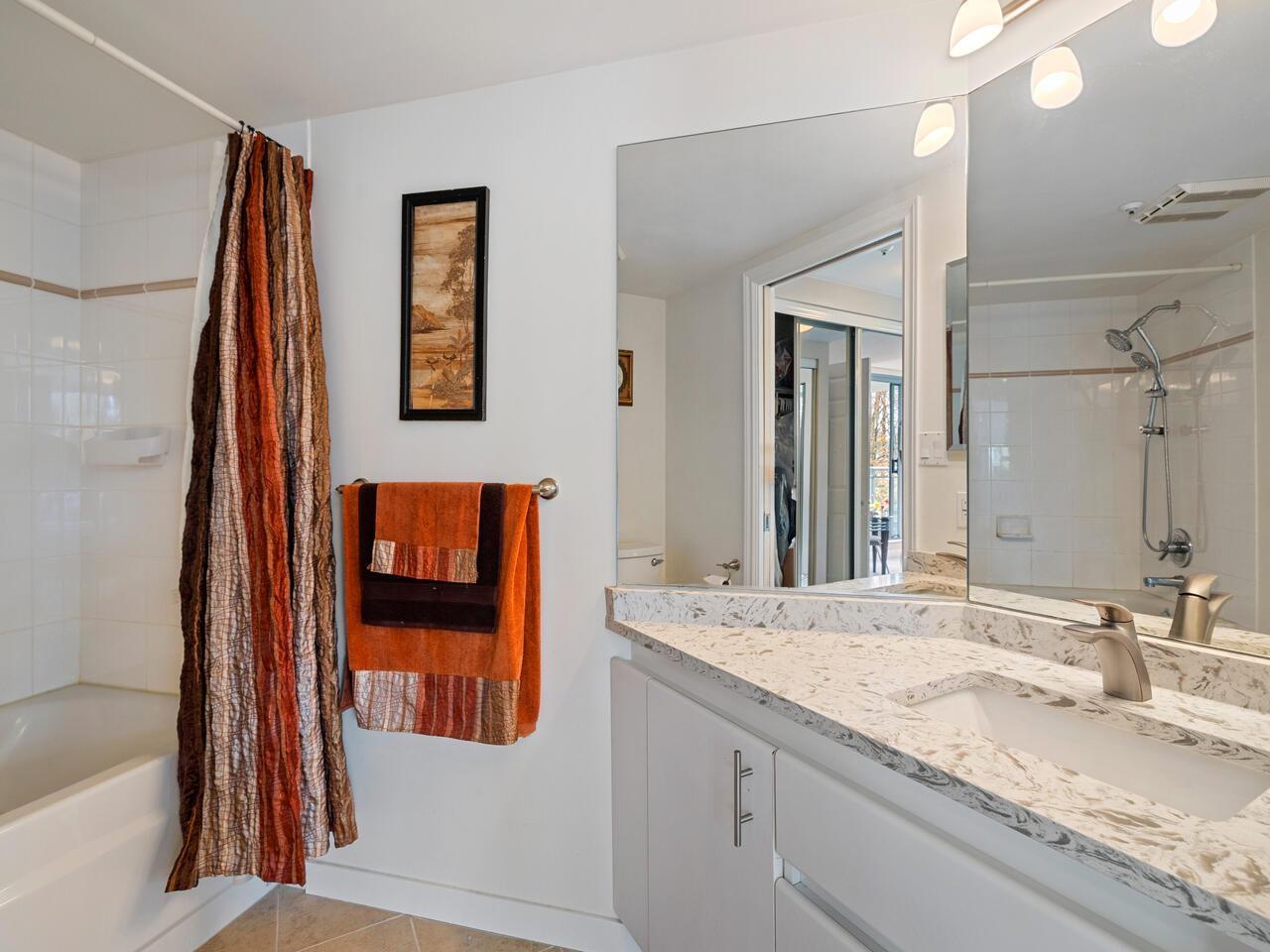 203 13353 108 Avenue, Surrey, British Columbia  V3T 5T5 - Photo 11 - R3079295