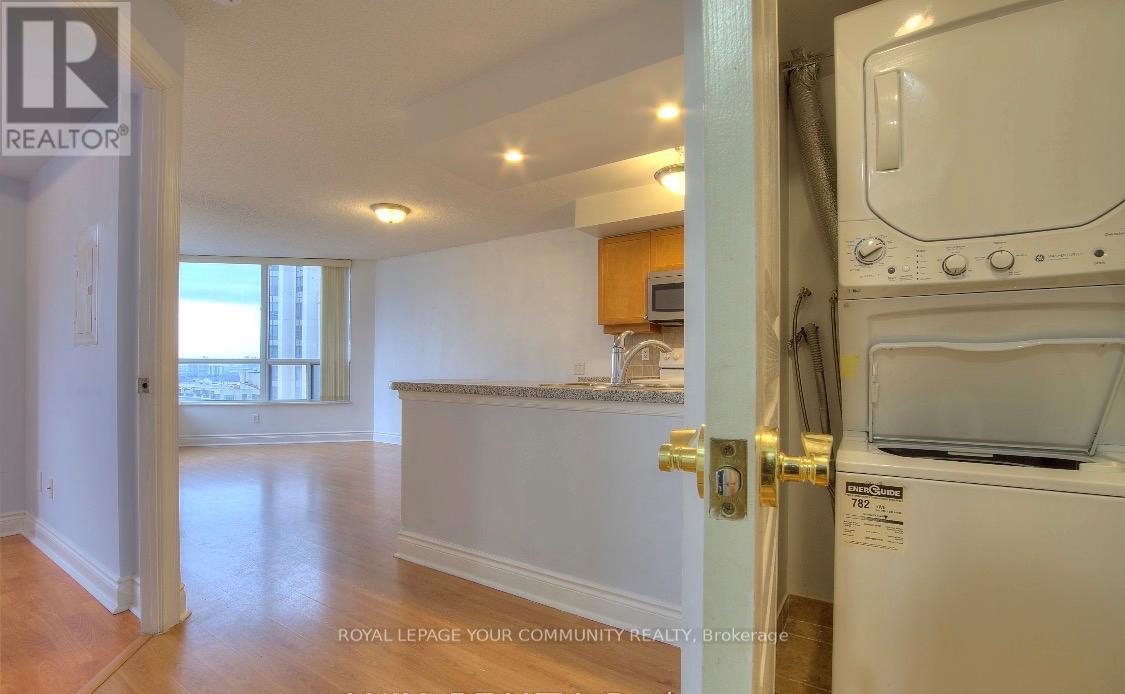 1710 - 10 Northtown Way, Toronto, Ontario  M2N 7L4 - Photo 6 - C12693432