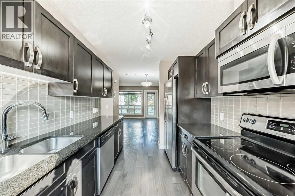 326 Covecreek Circle Ne, Calgary, Alberta  T3K 0W6 - Photo 17 - A2259741