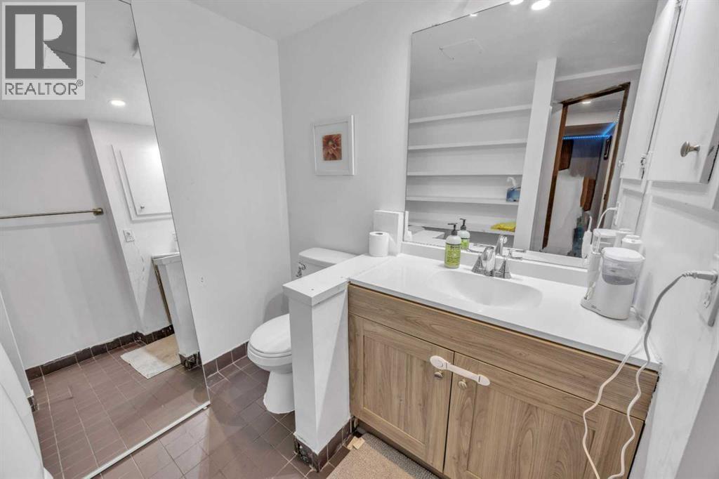 303 Ranchridge Bay Nw, Calgary, Alberta  T3G 1V5 - Photo 37 - A2278074