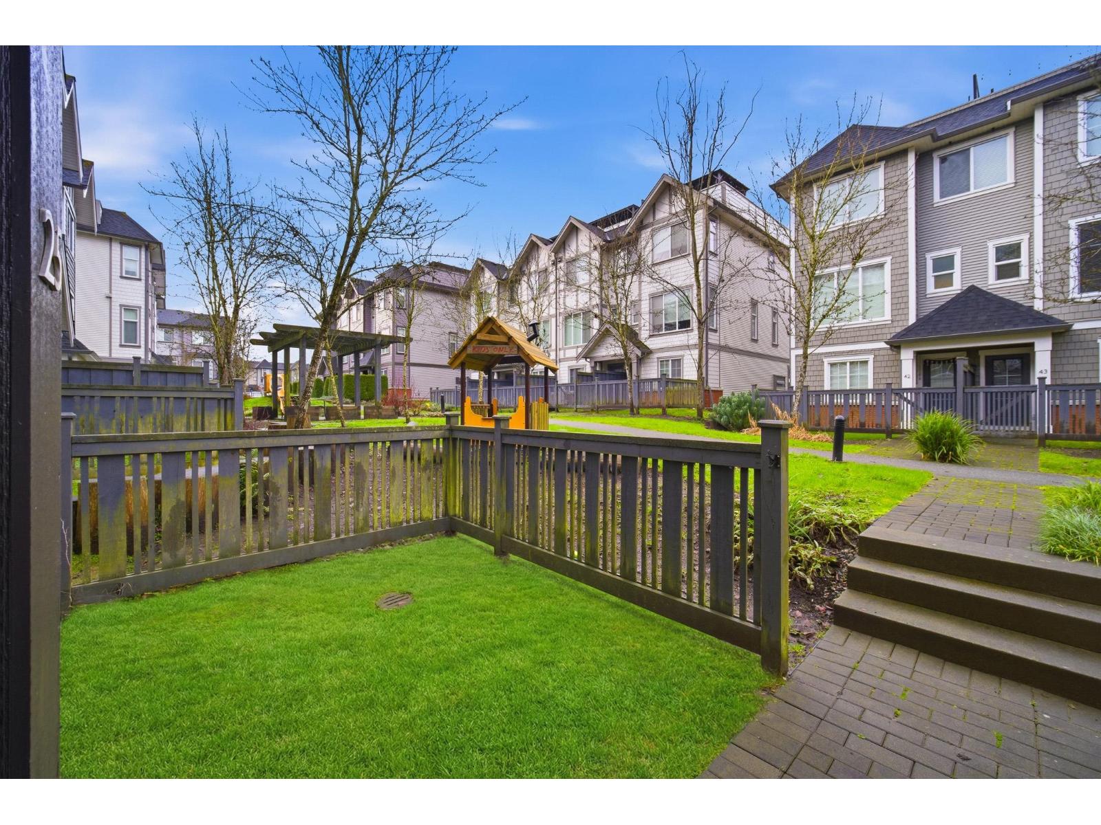 25 8217 204b Street, Langley, British Columbia  V2Y 0V6 - Photo 3 - R3079057