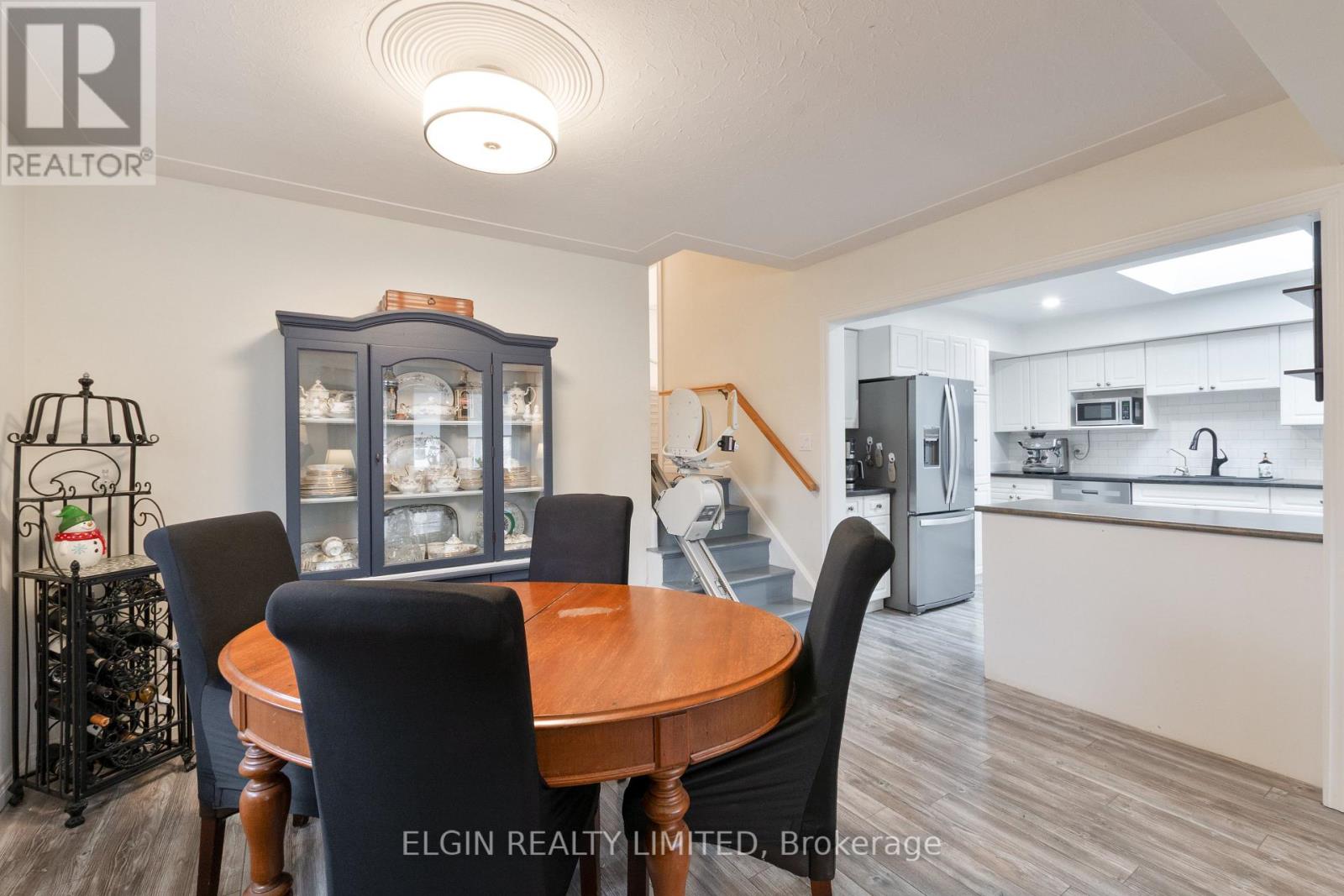 6 Dunwich Drive, St. Thomas, Ontario  N5R 4T8 - Photo 10 - X12693548