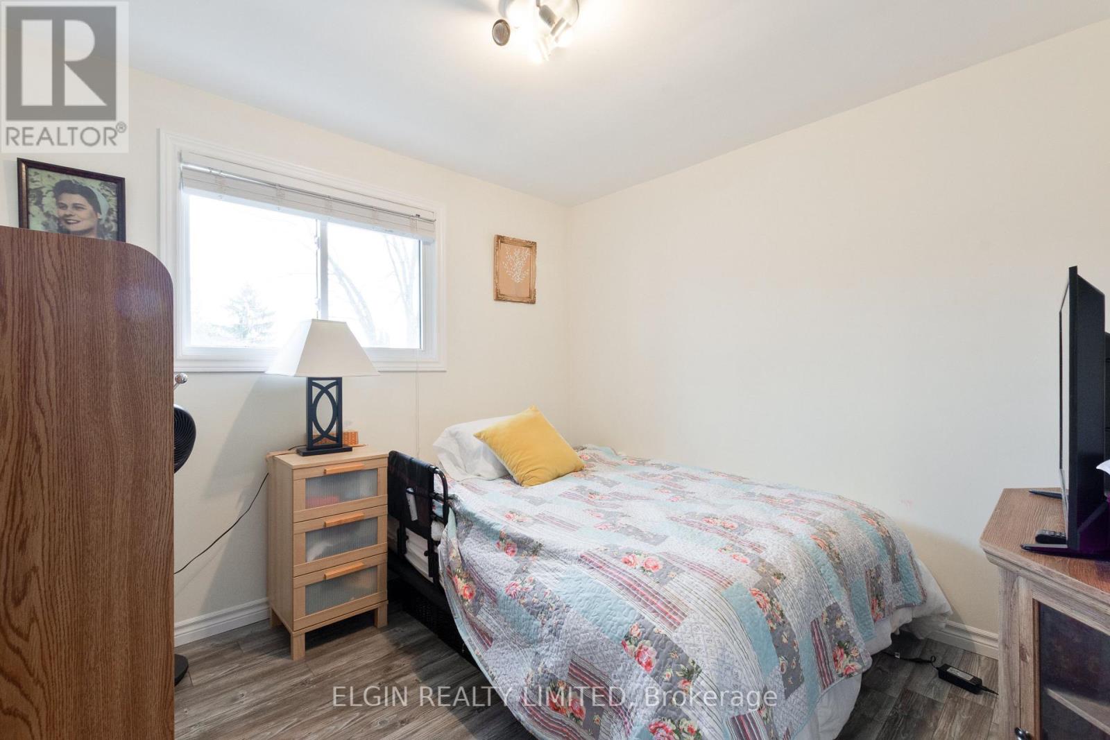 6 Dunwich Drive, St. Thomas, Ontario  N5R 4T8 - Photo 20 - X12693548