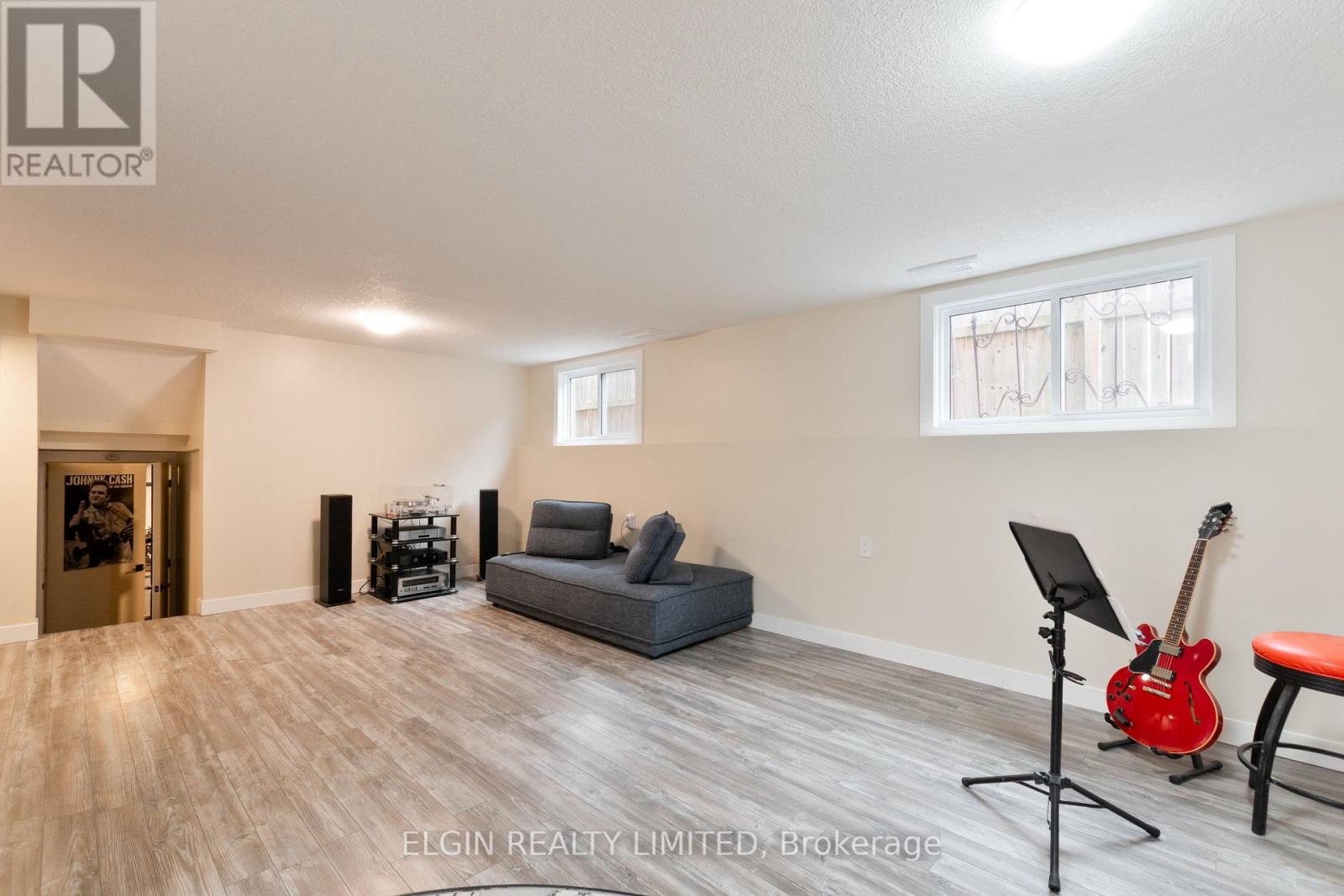 6 Dunwich Drive, St. Thomas, Ontario  N5R 4T8 - Photo 30 - X12693548