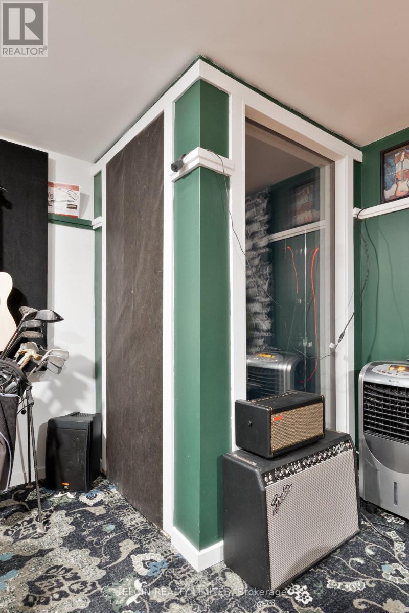 6 Dunwich Drive, St. Thomas, Ontario  N5R 4T8 - Photo 36 - X12693548