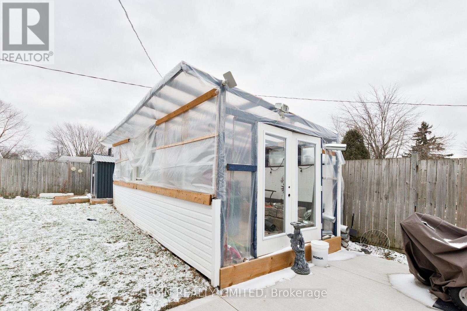 6 Dunwich Drive, St. Thomas, Ontario  N5R 4T8 - Photo 40 - X12693548