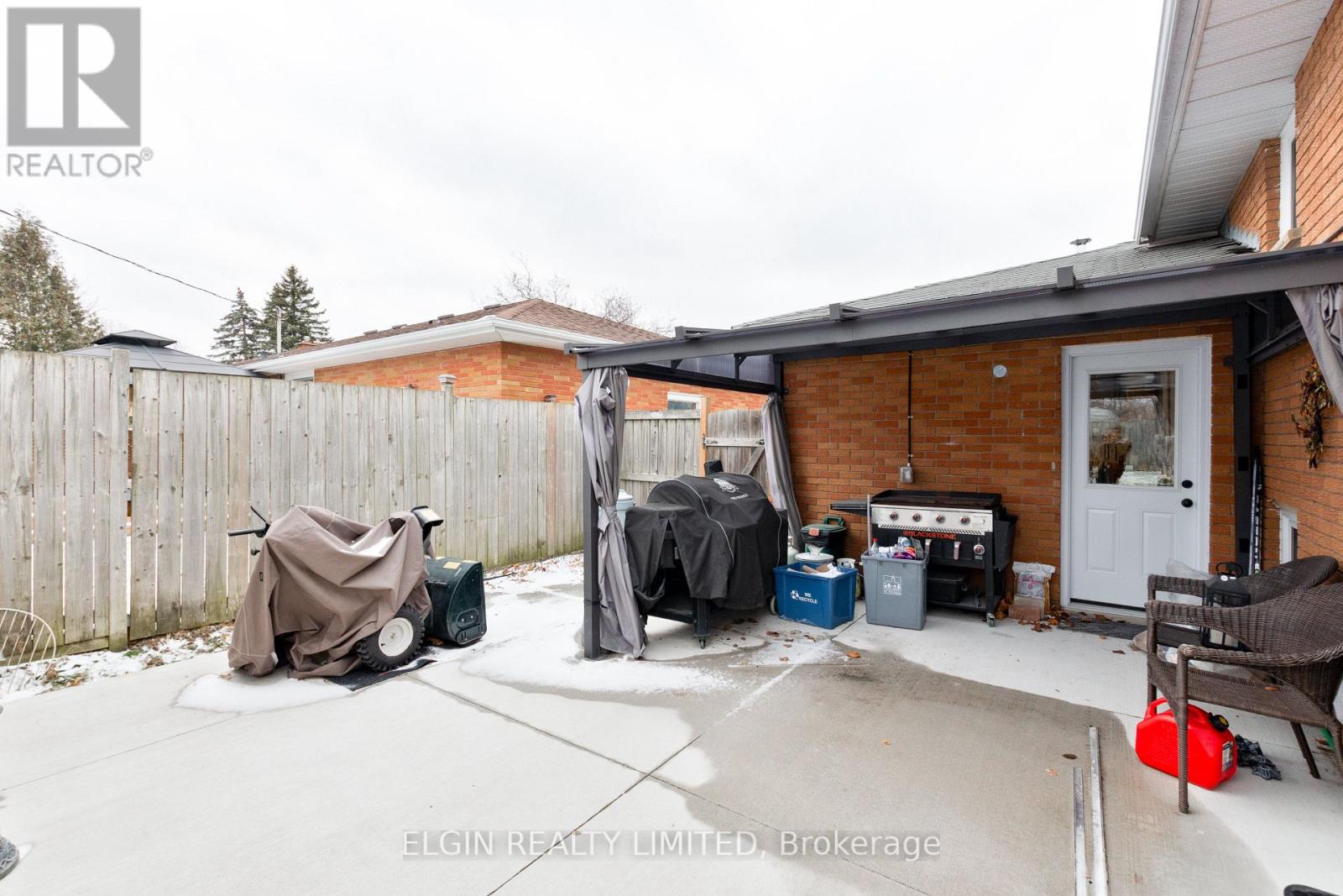 6 Dunwich Drive, St. Thomas, Ontario  N5R 4T8 - Photo 41 - X12693548