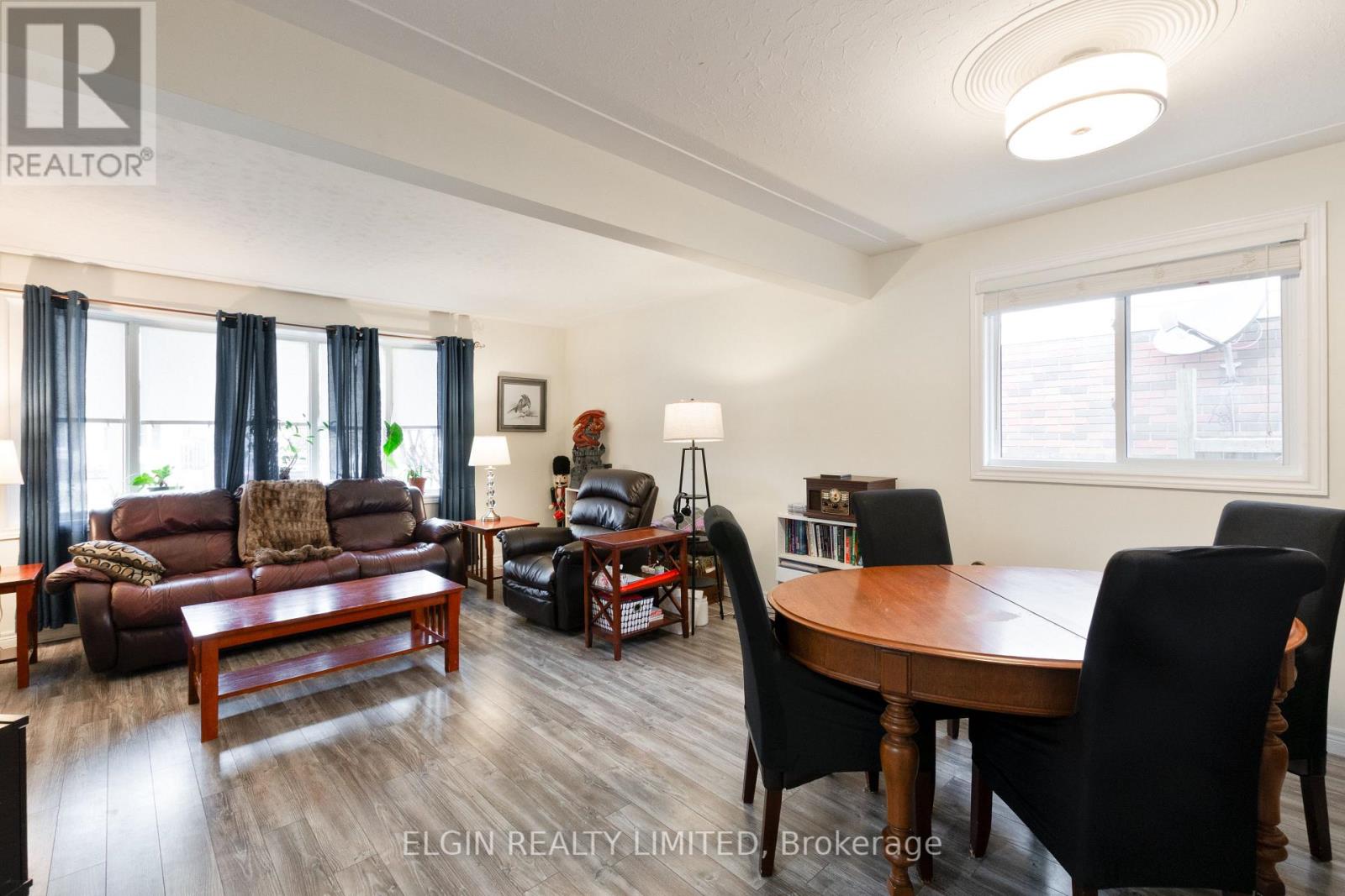 6 Dunwich Drive, St. Thomas, Ontario  N5R 4T8 - Photo 9 - X12693548