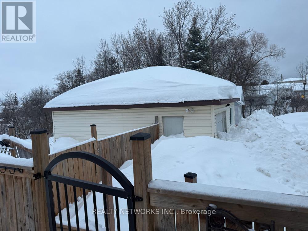441 Maclean Drive, Timmins, Ontario  P4N 4W7 - Photo 2 - T12693612