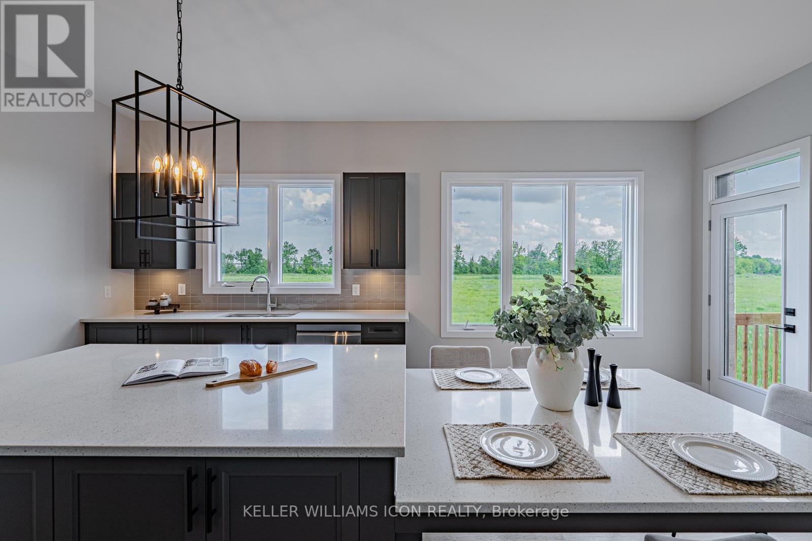 521 Elation Heights, Ottawa, Ontario  K2J 7M7 - Photo 14 - X12693586