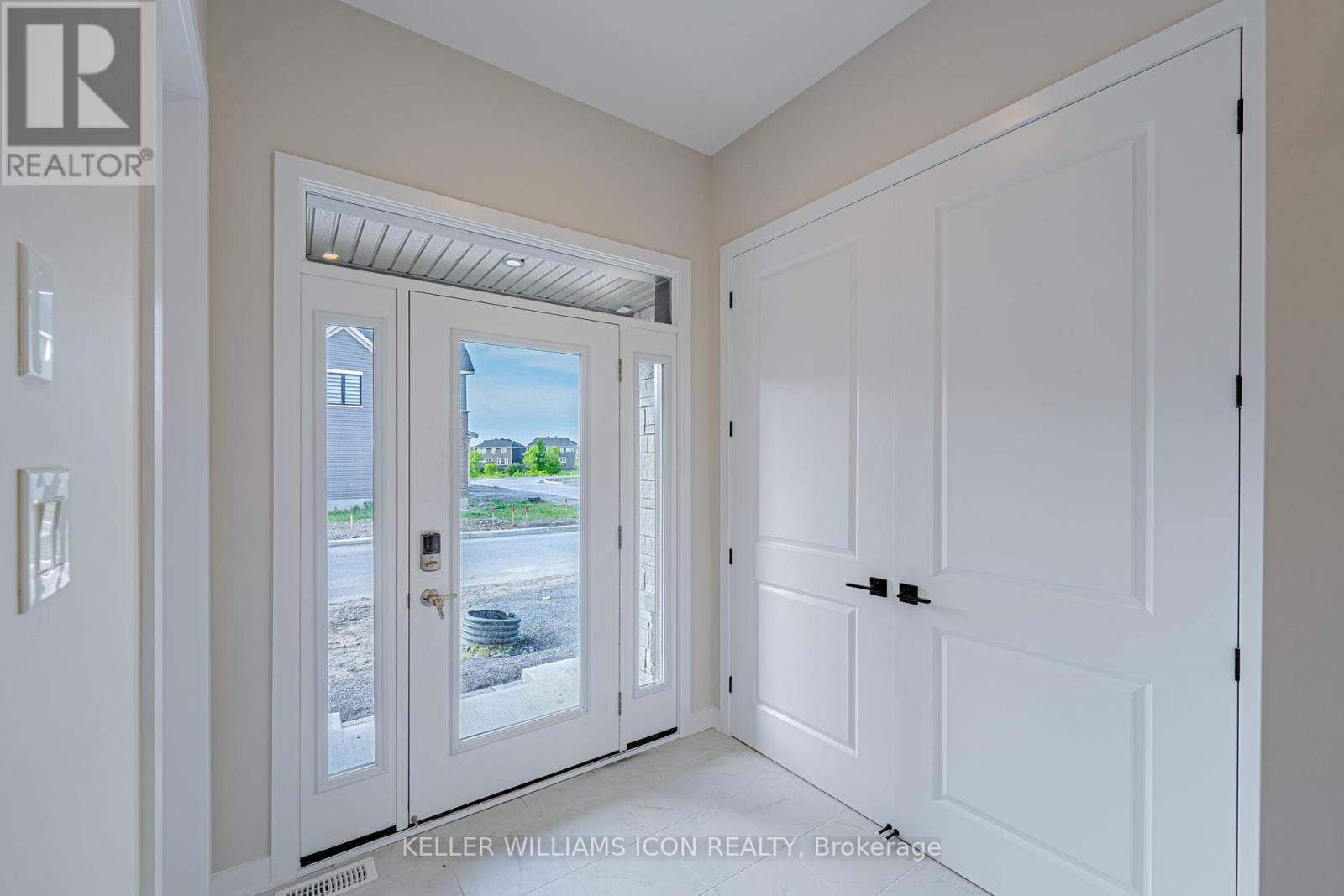 521 Elation Heights, Ottawa, Ontario  K2J 7M7 - Photo 2 - X12693586