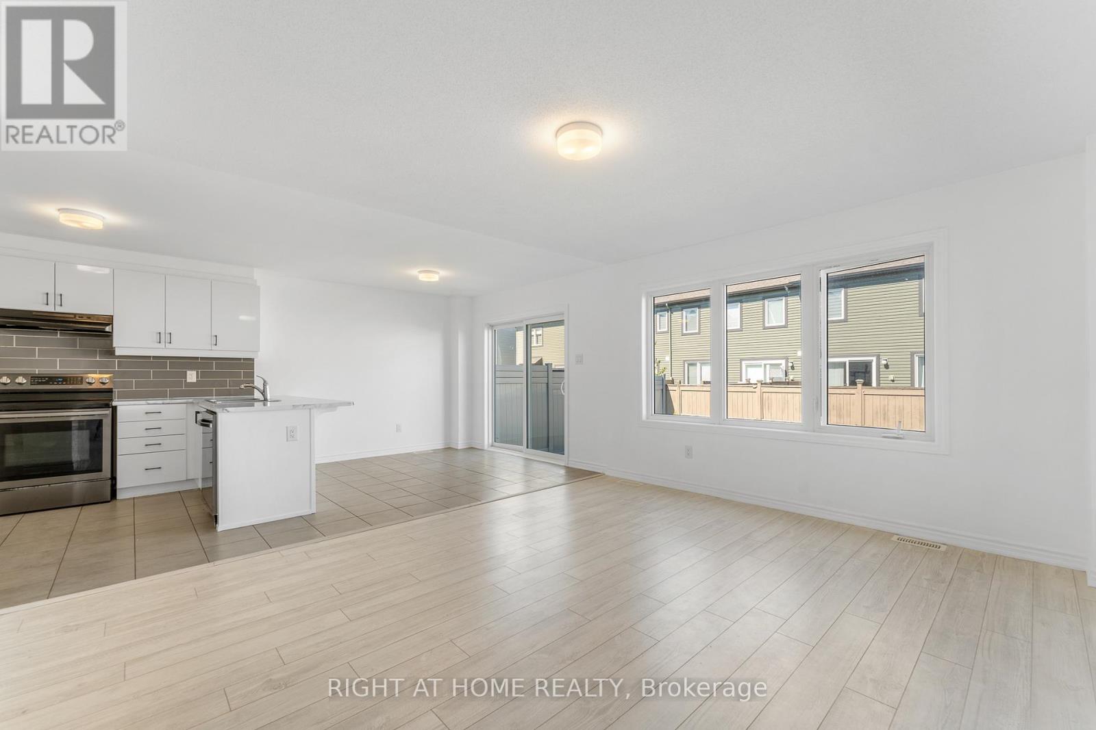 47 Mudminnow Crescent, Ottawa, Ontario  K4A 5H9 - Photo 15 - X12693600