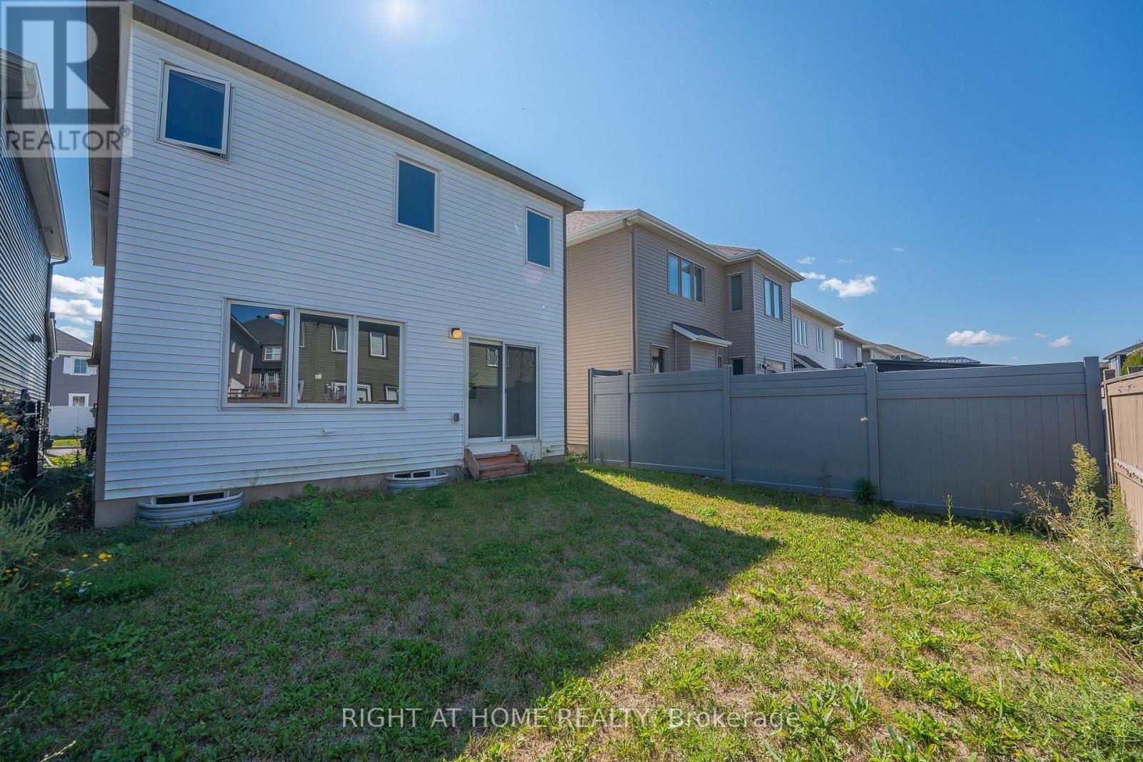 47 Mudminnow Crescent, Ottawa, Ontario  K4A 5H9 - Photo 46 - X12693600