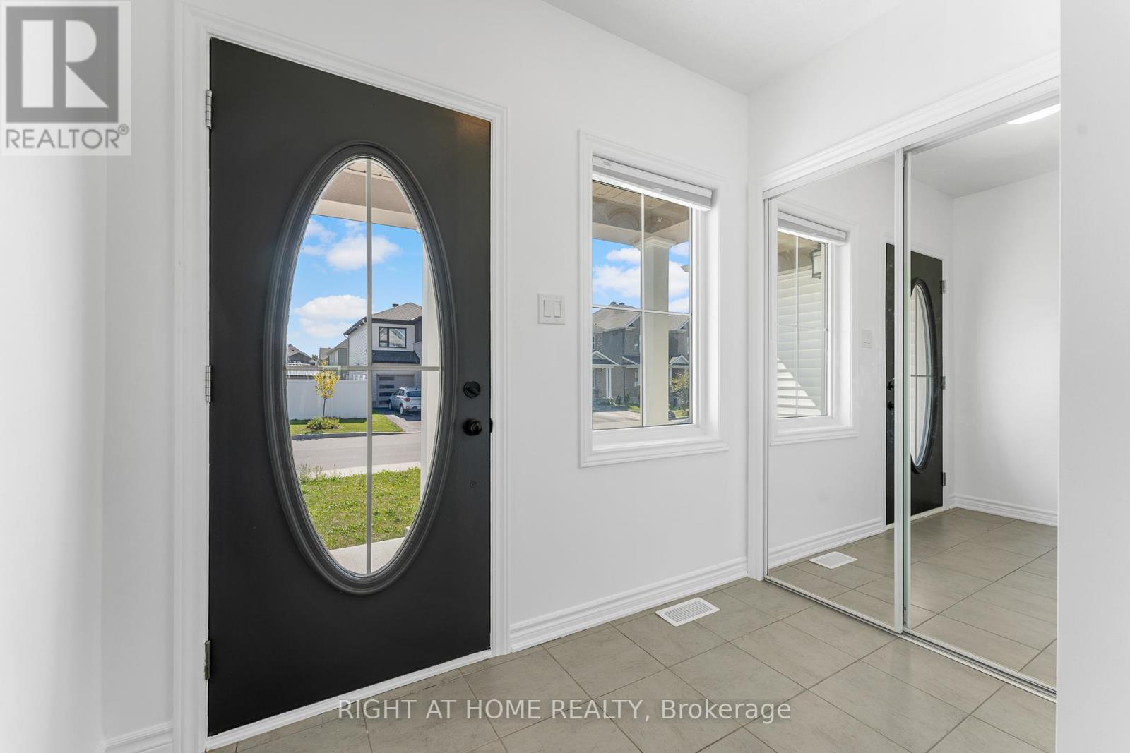 47 Mudminnow Crescent, Ottawa, Ontario  K4A 5H9 - Photo 6 - X12693600