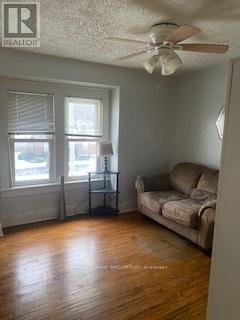 Upper - 6188 Orchard Avenue, Niagara Falls, Ontario  L2G 4G6 - Photo 4 - X12693562