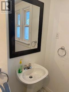 Upper - 6188 Orchard Avenue, Niagara Falls, Ontario  L2G 4G6 - Photo 6 - X12693562