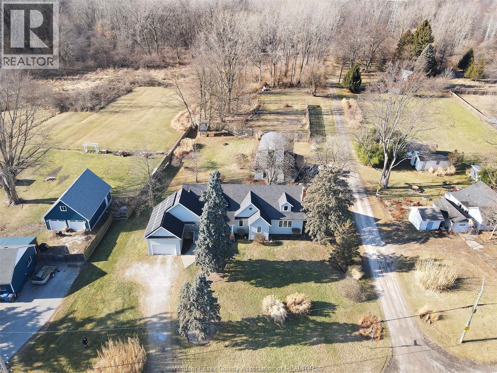 5440 Malden, Windsor, Ontario  N9E 3V9 - Photo 2 - 26001019