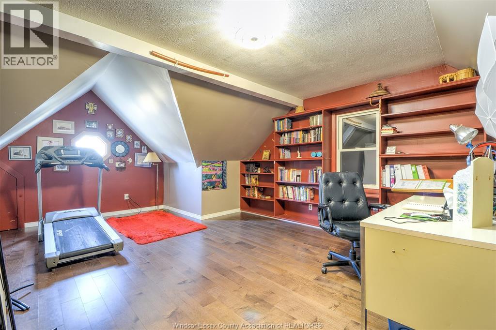 5440 Malden, Windsor, Ontario  N9E 3V9 - Photo 32 - 26001019