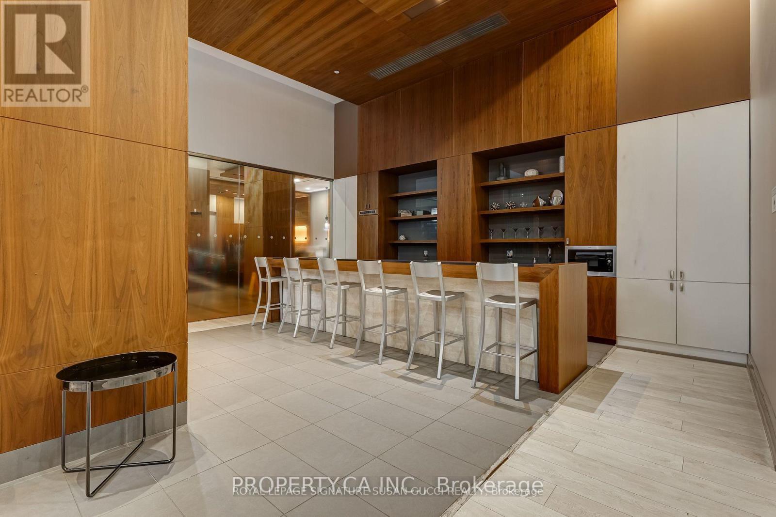 520 - 295 Adelaide Street W, Toronto (Waterfront Communities), Ontario  M5V 1P7 - Photo 22 - C12693576