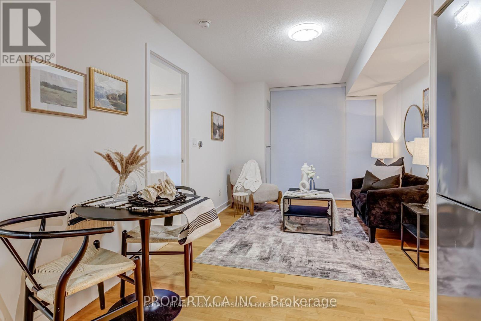 520 - 295 Adelaide Street W, Toronto (Waterfront Communities), Ontario  M5V 1P7 - Photo 9 - C12693576