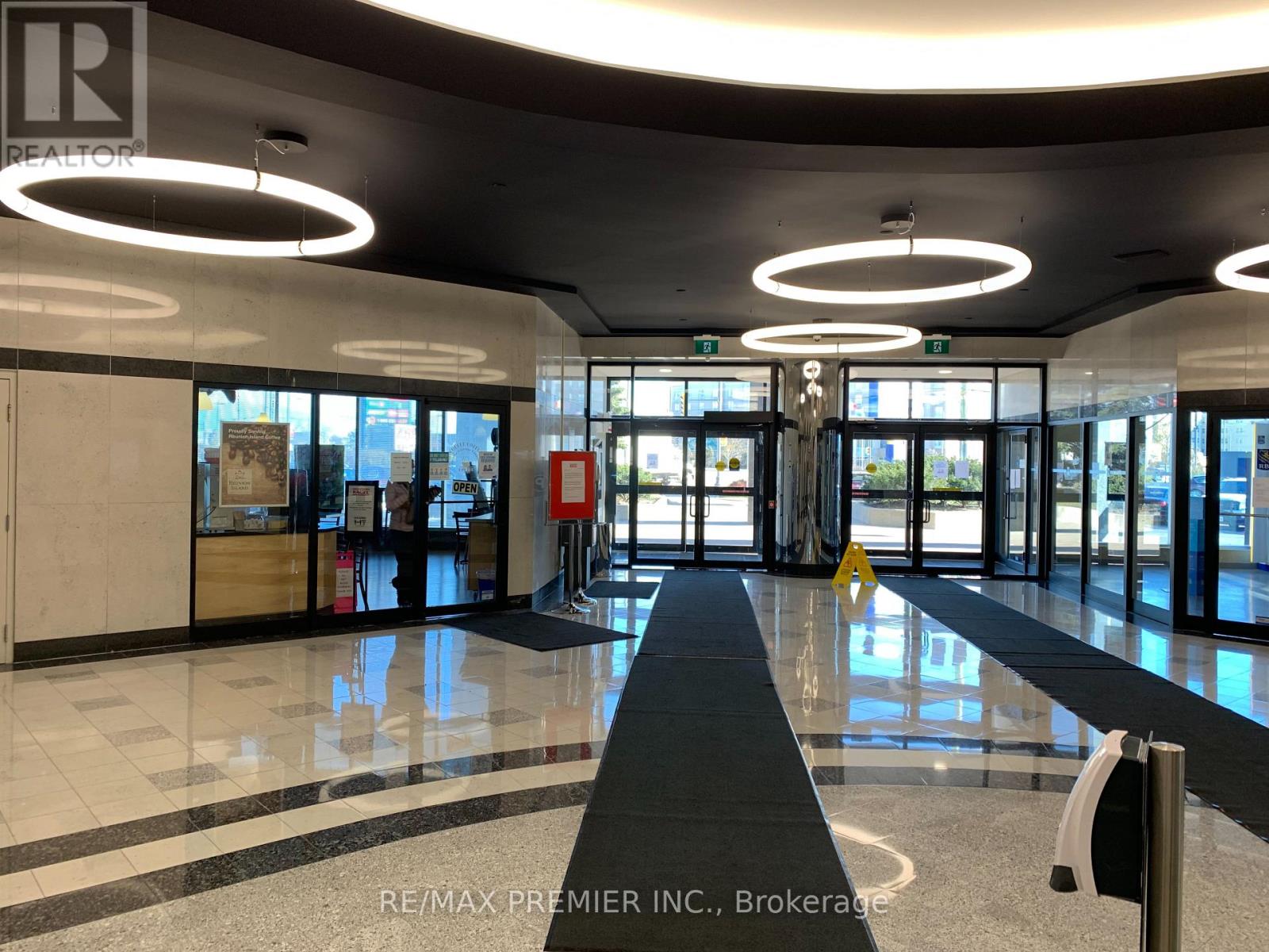 600-39 - 3300 Highway 7 Drive W, Vaughan (Vaughan Corporate Centre), Ontario  L4L 1A6 - Photo 2 - N12693544