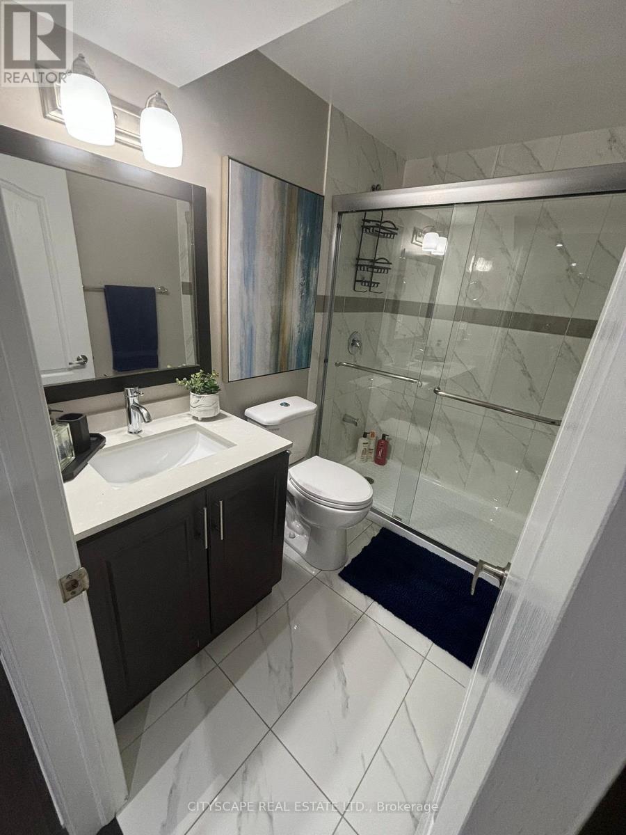 50 Mountain Ridge Road, Brampton, Ontario  L6Y 0B4 - Photo 8 - W12693488