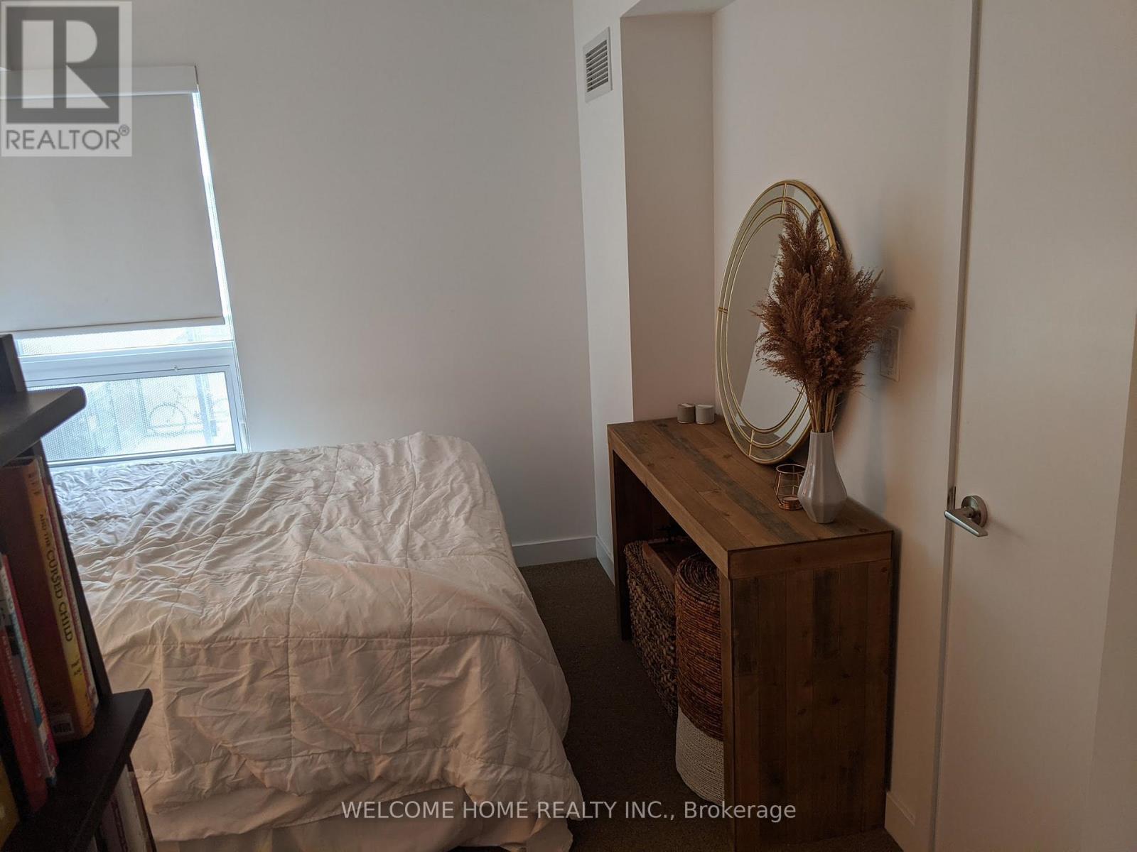 426 - 160 Flemington Road, Toronto (Yorkdale-Glen Park), Ontario  M6A 1N6 - Photo 11 - W12693614