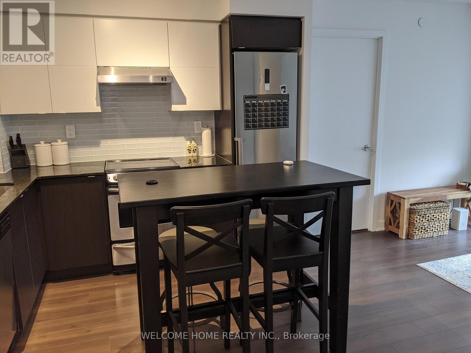 426 - 160 Flemington Road, Toronto (Yorkdale-Glen Park), Ontario  M6A 1N6 - Photo 6 - W12693614