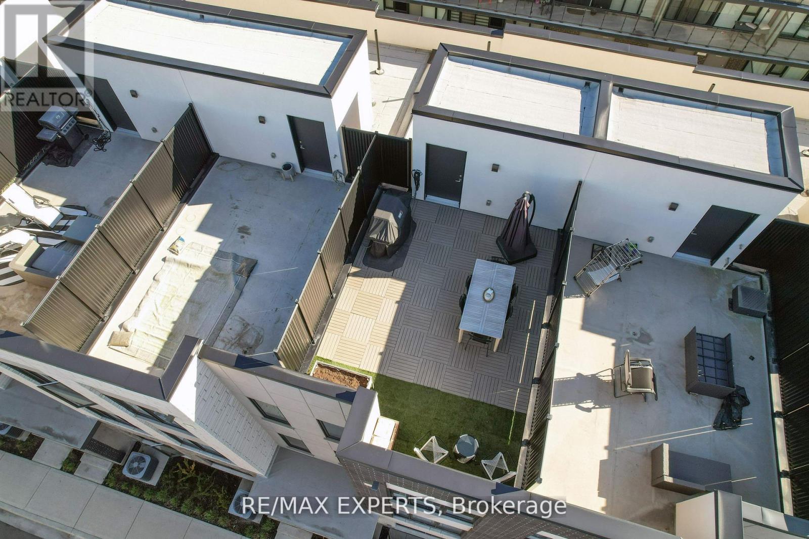 37 - 1095 Cooke Boulevard, Burlington (Lasalle), Ontario  L7T 0C4 - Photo 39 - W12693622