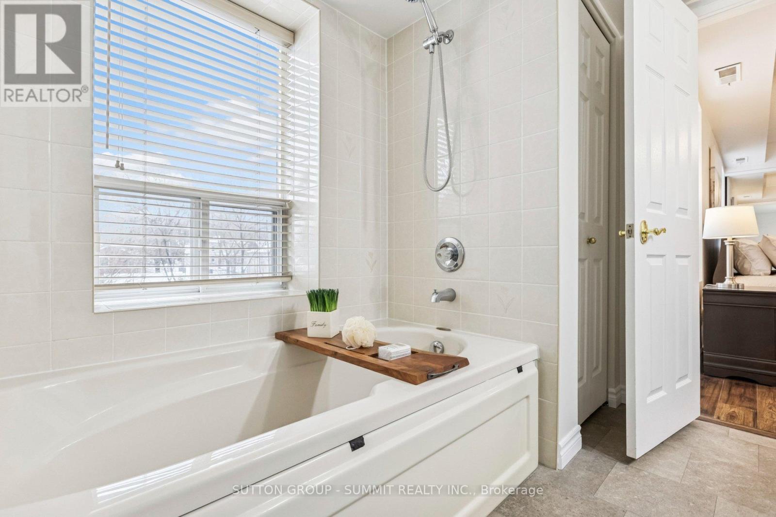 401 - 281 Bristol Street, Guelph, Ontario  N1H 8J3 - Photo 15 - X12693542