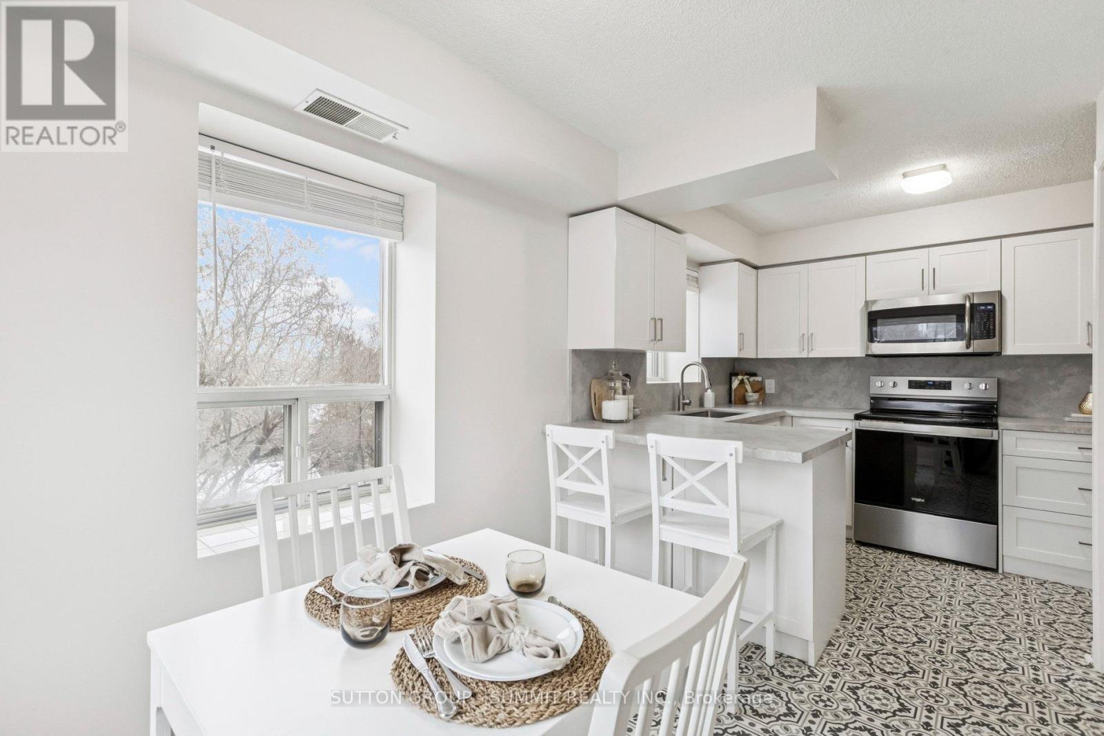 401 - 281 Bristol Street, Guelph, Ontario  N1H 8J3 - Photo 23 - X12693542