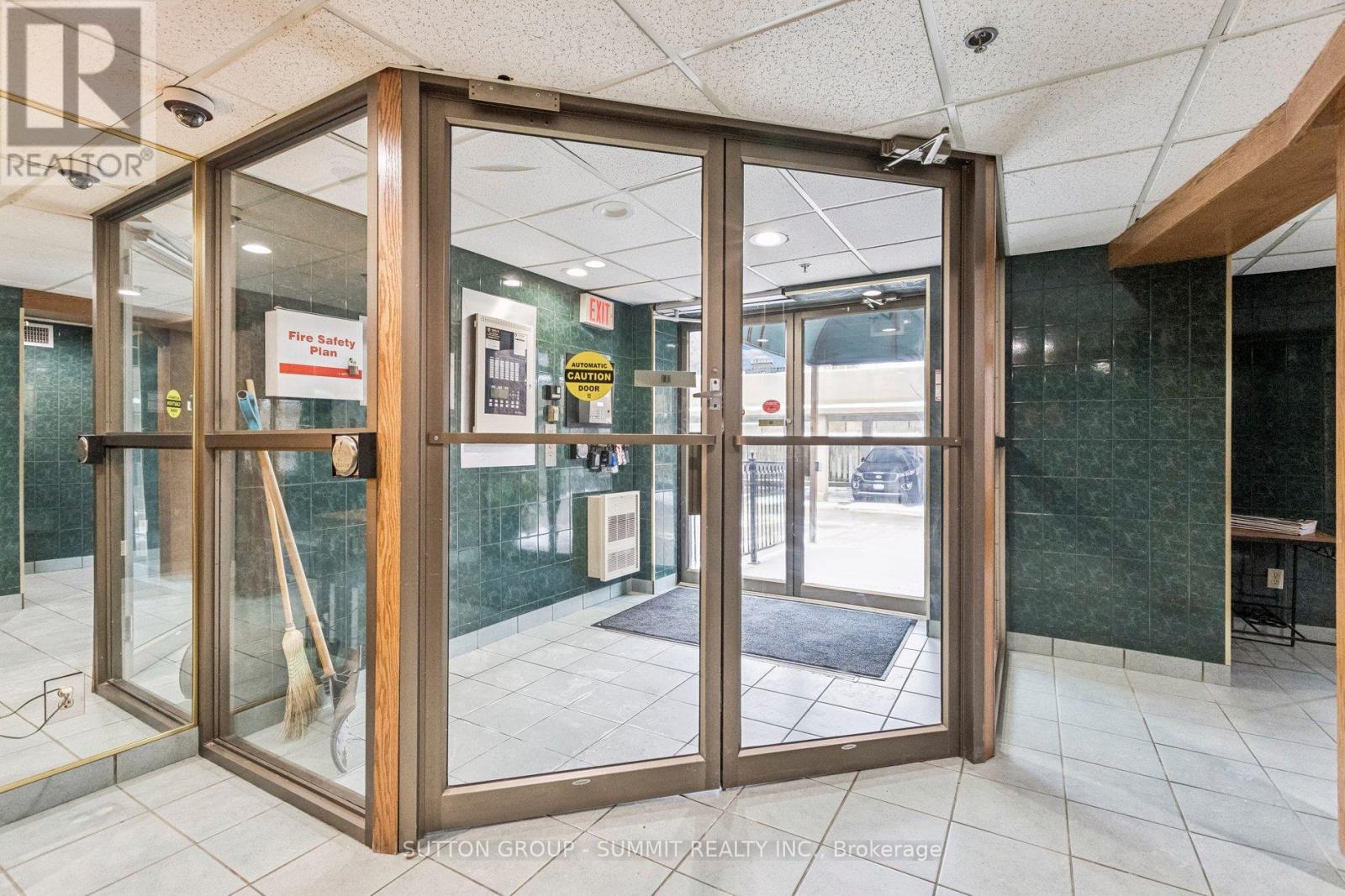 401 - 281 Bristol Street, Guelph, Ontario  N1H 8J3 - Photo 7 - X12693542