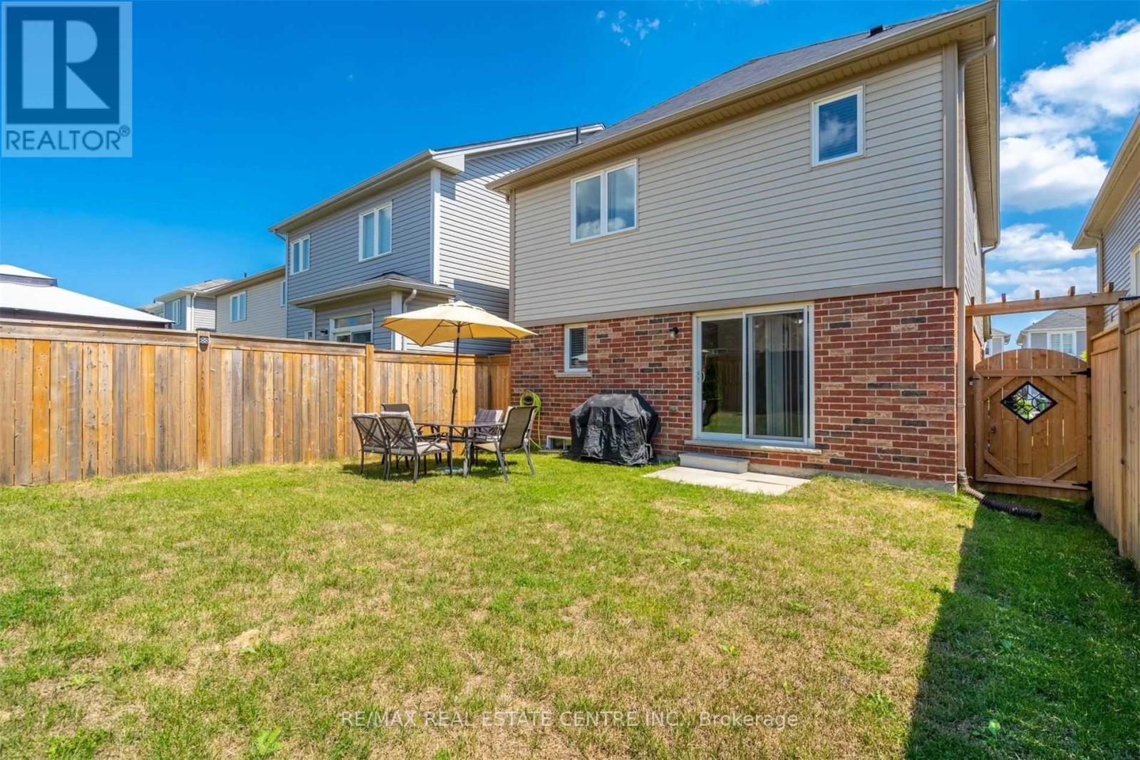 56 Cleghorn Drive, Hamilton (Binbrook), Ontario  L0R 1C0 - Photo 21 - X12693552