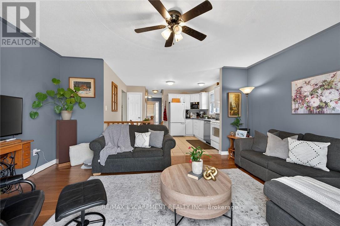 33 Oak Crescent, Haldimand, Ontario  N0A 1H0 - Photo 20 - X12693554