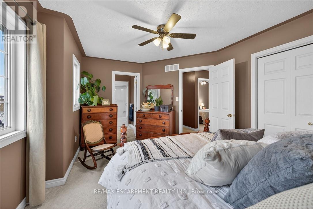 33 Oak Crescent, Haldimand, Ontario  N0A 1H0 - Photo 24 - X12693554