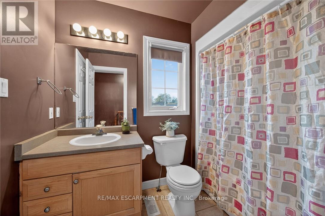 33 Oak Crescent, Haldimand, Ontario  N0A 1H0 - Photo 26 - X12693554