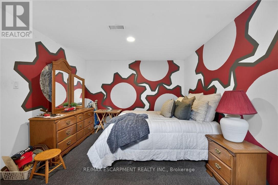 33 Oak Crescent, Haldimand, Ontario  N0A 1H0 - Photo 35 - X12693554